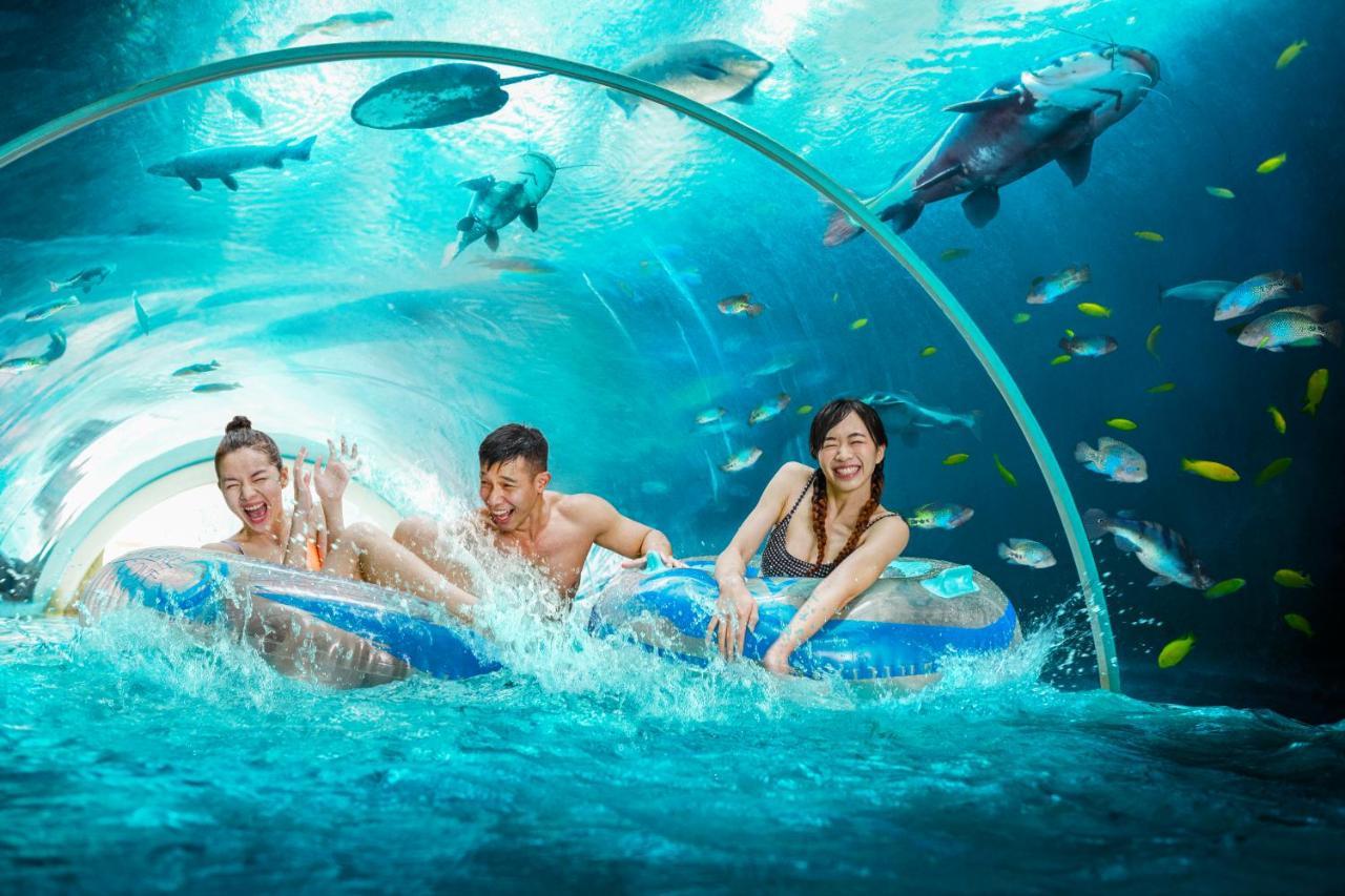 Resorts World Sentosa - Crockfords Tower Singapore Exteriör bild